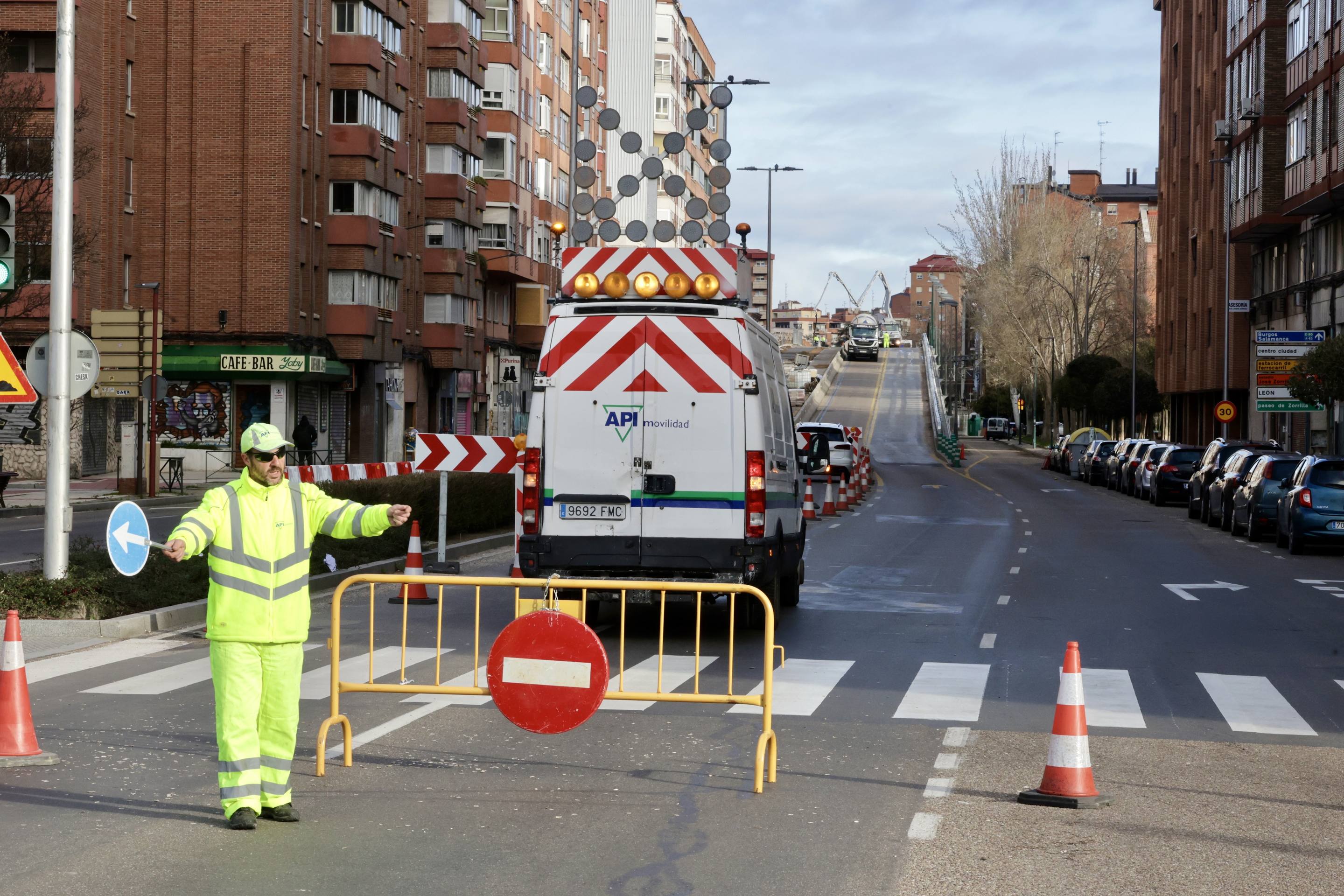El corte por el asfaltado del Arco de Ladrillo, en imágenes