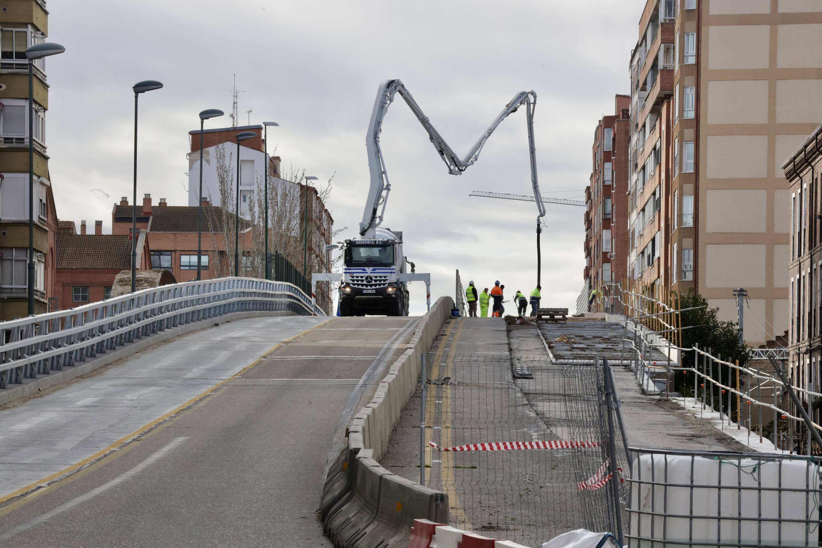 El corte por el asfaltado del Arco de Ladrillo, en imágenes