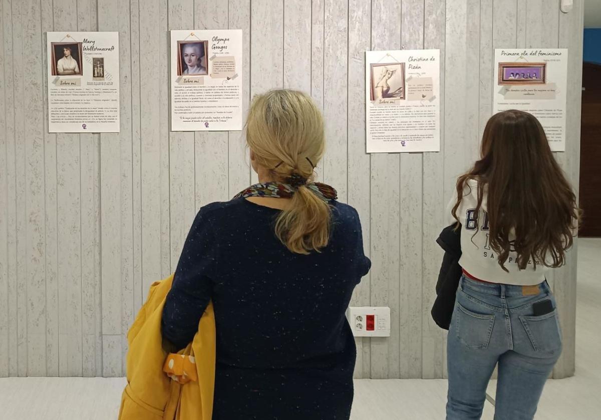 Cuéllar rinde homenaje a referentes en la lucha por los derechos femeninos