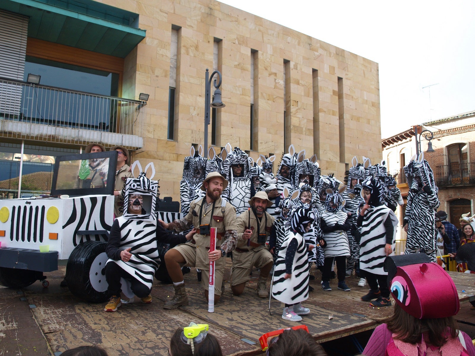 Las imágenes de la piñata de Pedrajas de San Esteban