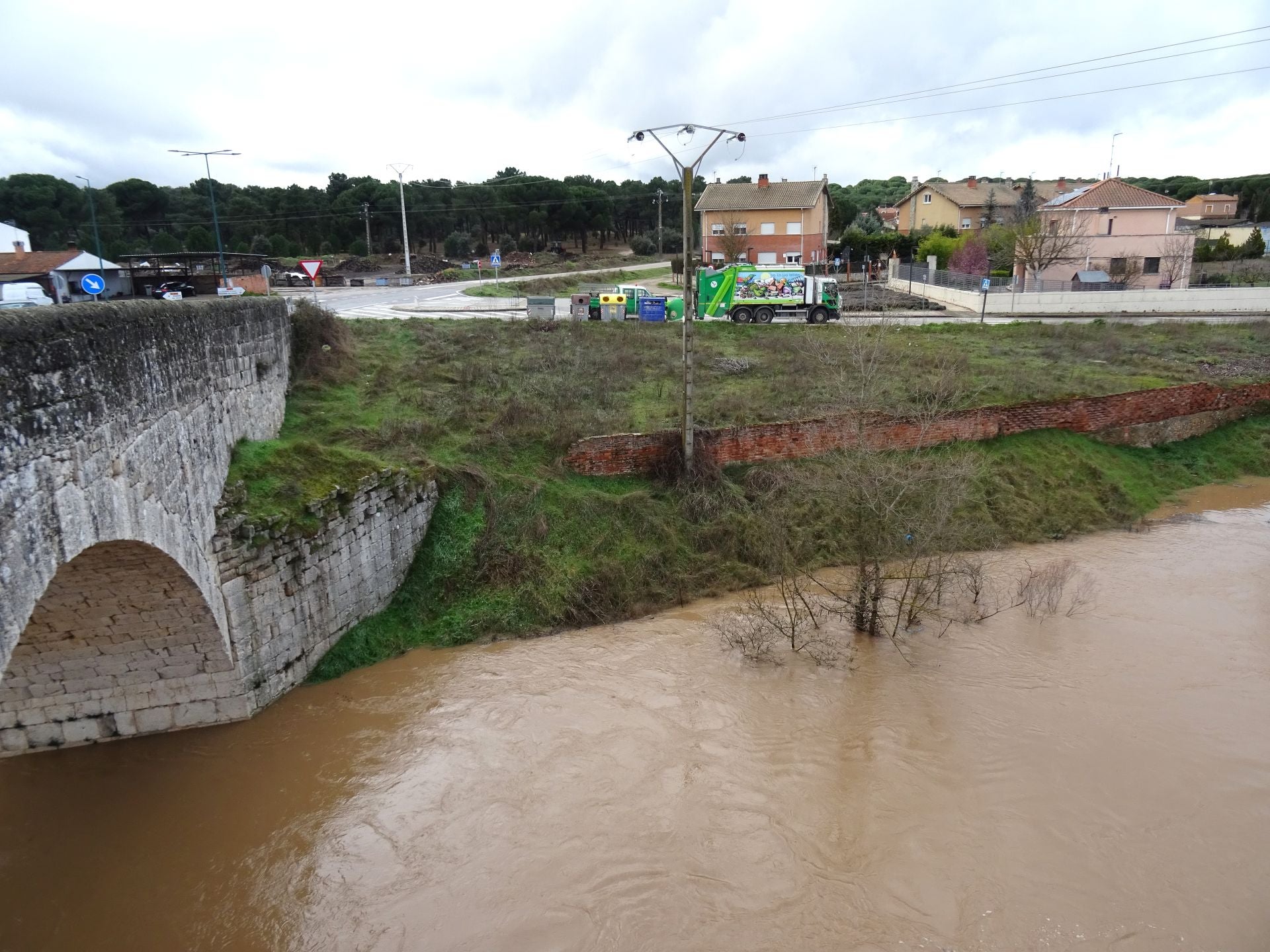 Las imágenes del Duero desbordado en Valladolid