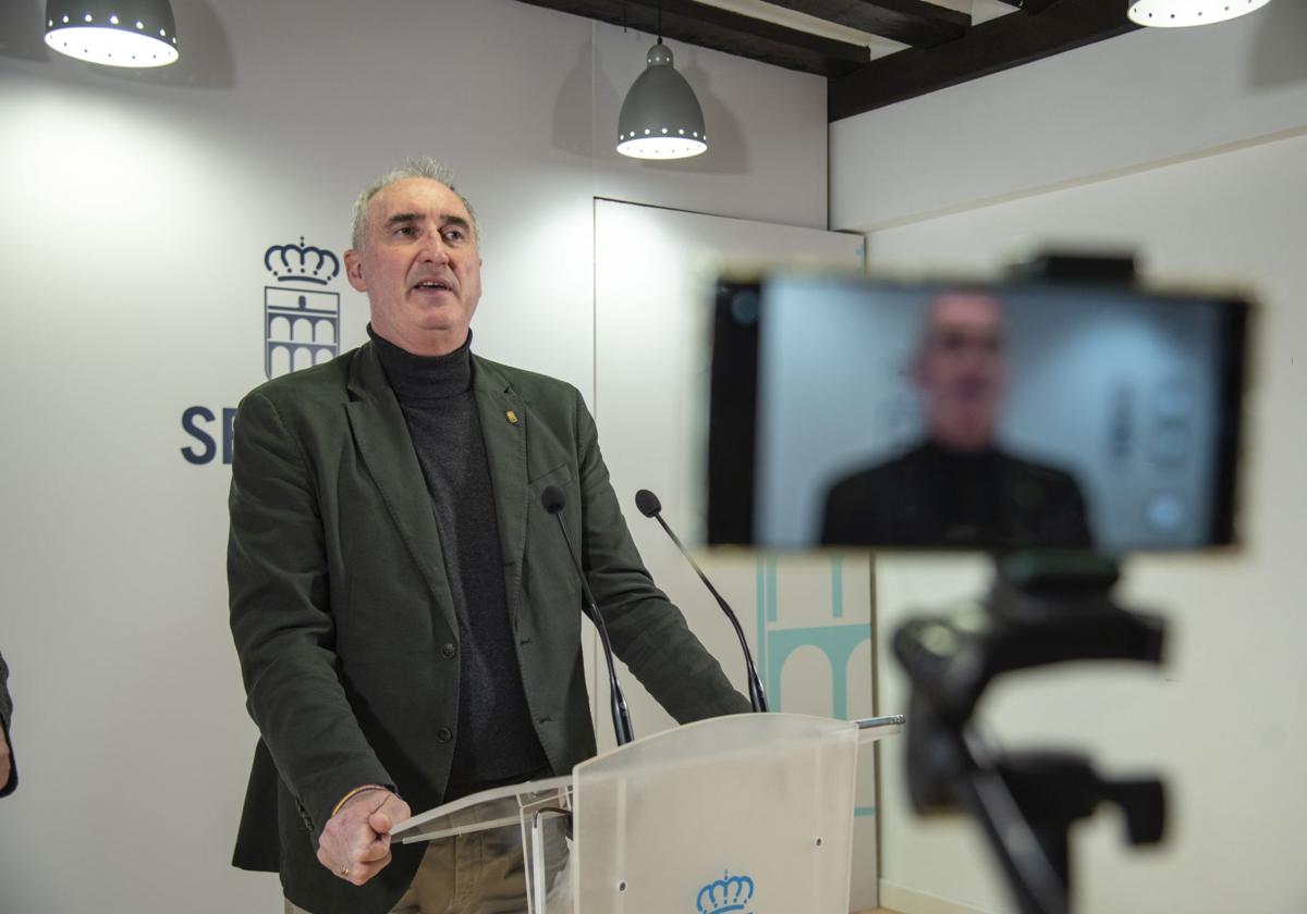 Mazarías mueve ficha y se acerca al acuerdo presupuestario con Ciudadanos