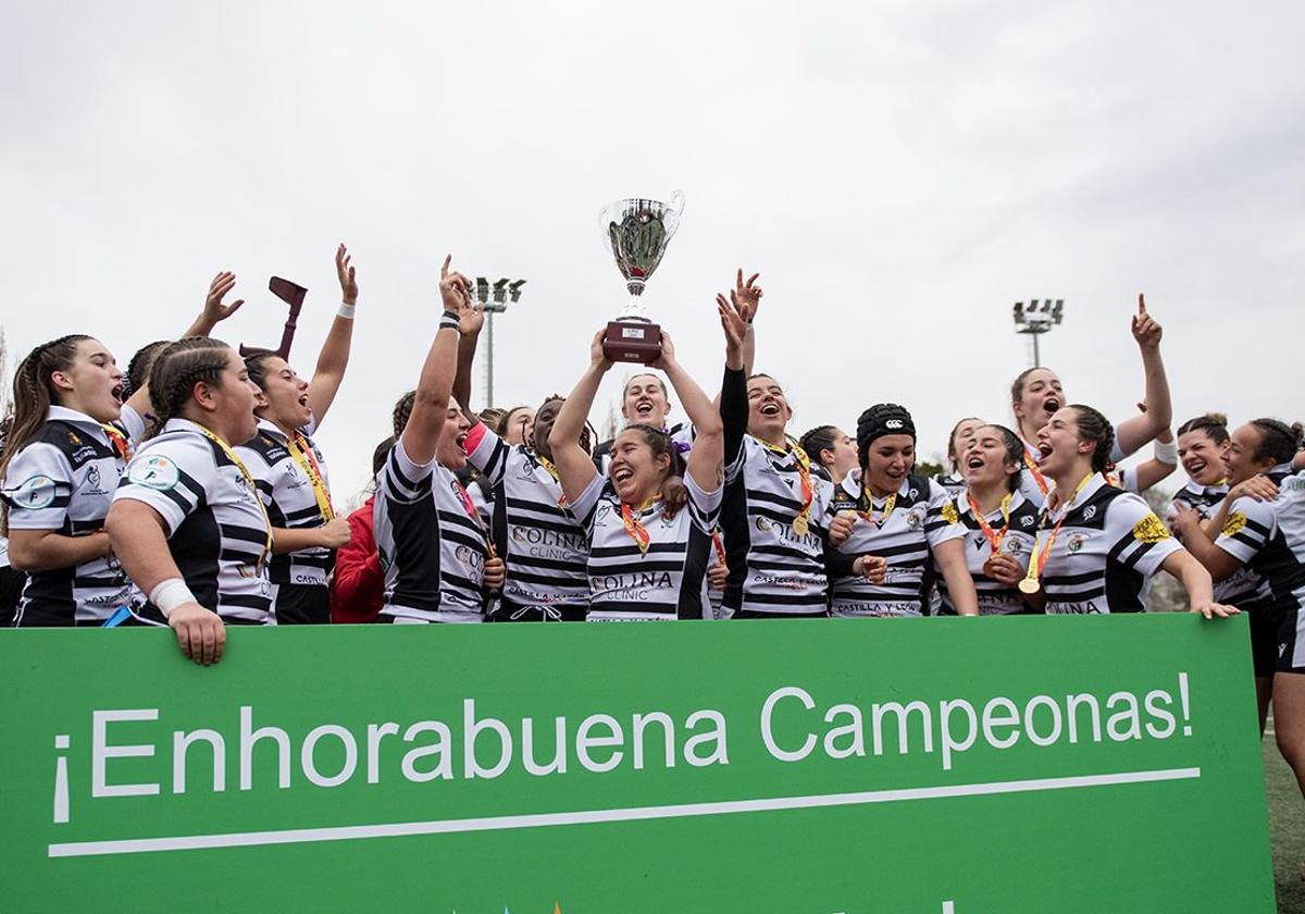 El Colina Clínic levanta su primera Copa de La Reina