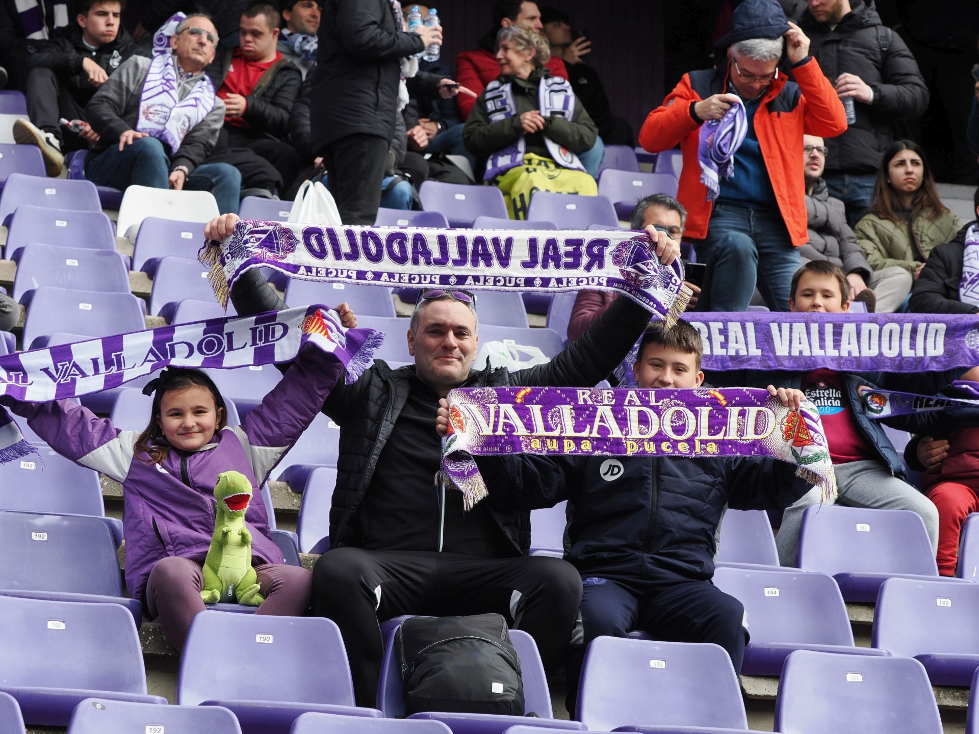 Búscate en la grada del Real Valladolid-Celta de Vigo (3/5)
