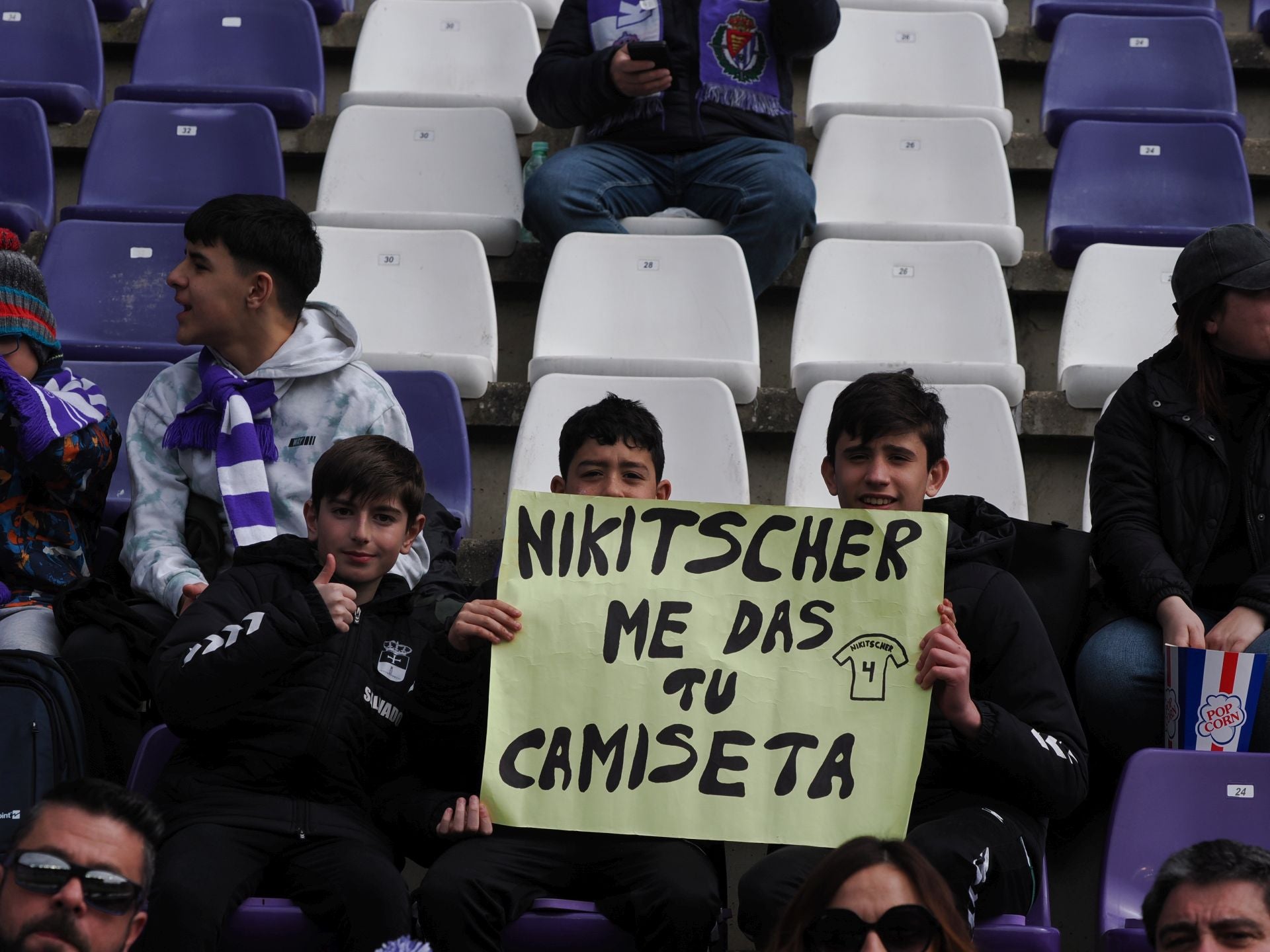 Búscate en la grada del Real Valladolid-Celta de Vigo (4/5)
