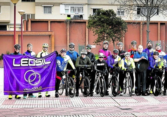 Integrantes del grupo Leosil.