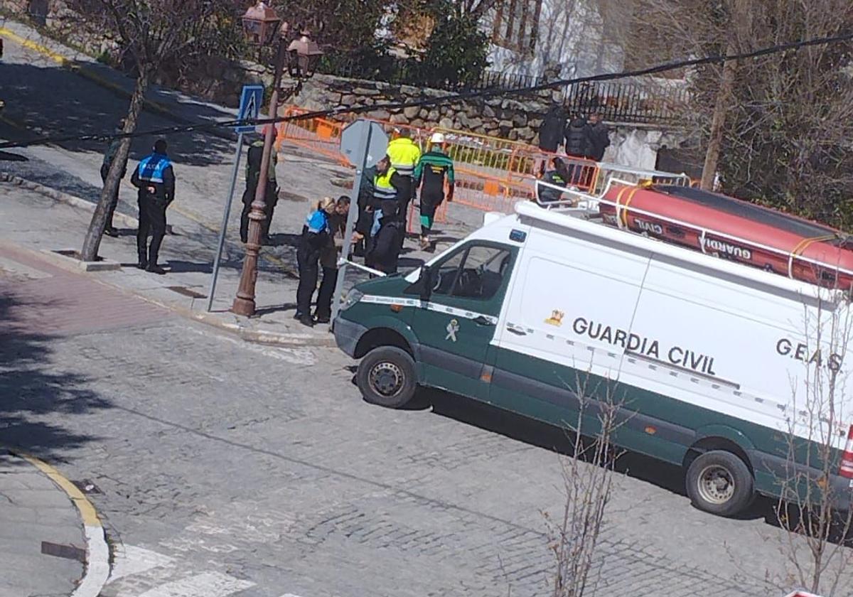 Buscan en un arroyo a un hombre desaparecido en El Espinar