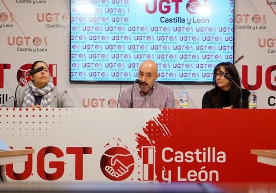 Rueda de prensa de UGT para valorar la sentencia, este lunes.