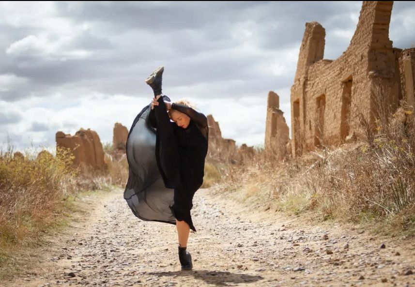 Lola Eiffel, durante un momento de la pieza en Belchite.