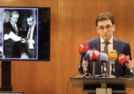 Pedro Herrero, portavoz del PSOE en el Ayuntamiento, durante la rueda de prensa que ofreció el pasado martes.