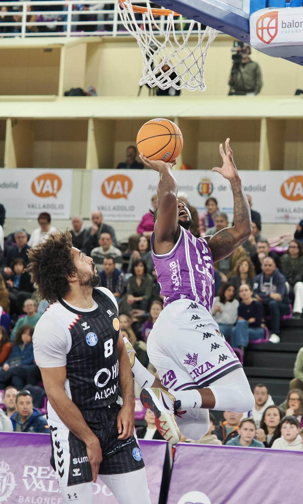 El agónico triunfo del UEMC Real Valladolid Baloncesto ante Alicante, en imágenes