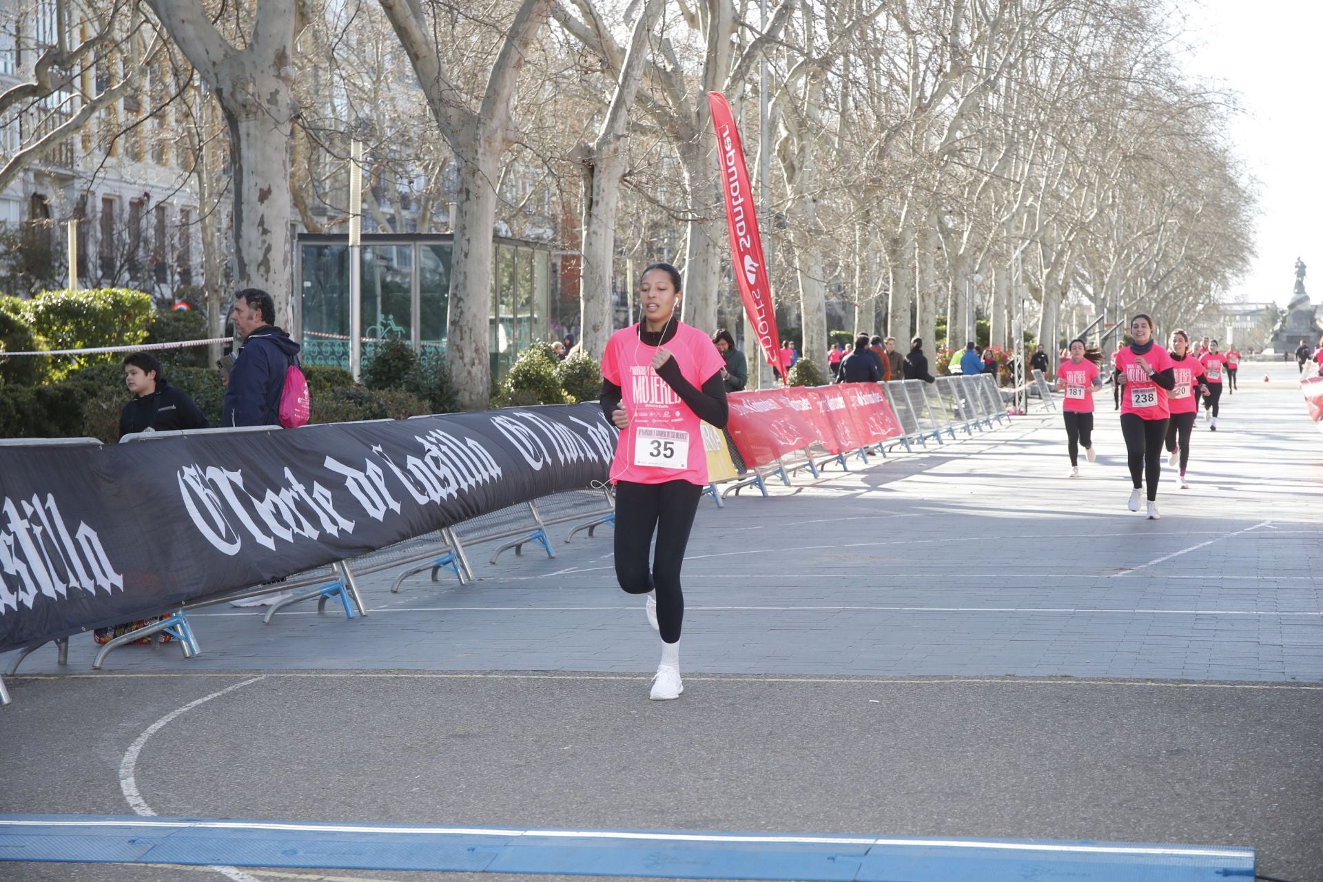 Búscate en la VIII Marcha y Carrera de las Mujeres (3/5)