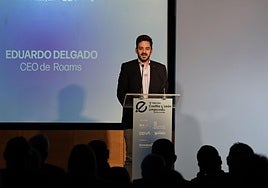 Eduardo Delgado se dirige al público de los XV Premios Castilla y León Emprende.