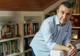 El escritor Lorenzo Silva