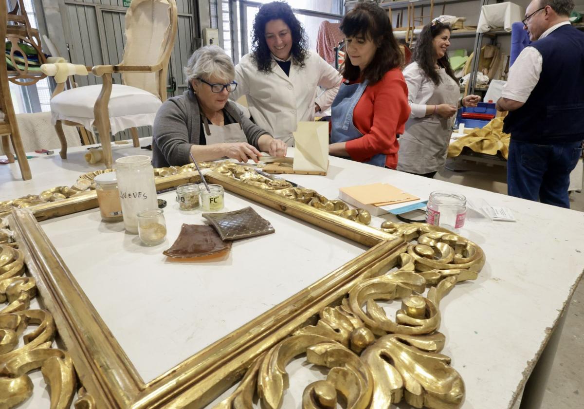 La jornada de puertas abiertas de oficios artesanos, en imágenes