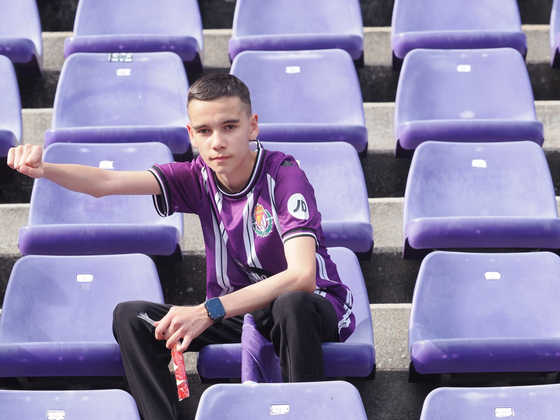 Búscate en la grada del Real Valladolid-Getafe (1/5)
