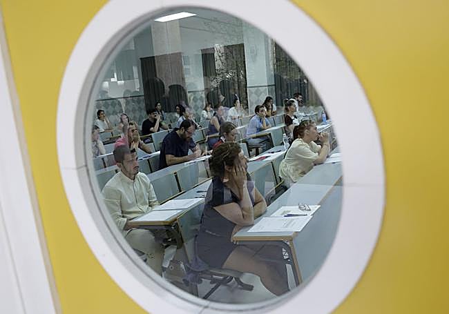 Examen de una oposición.