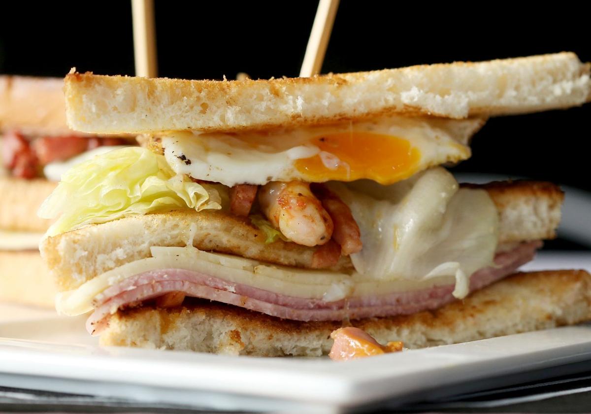 Alerta alimentaria por la presencia de alérgenos de apio y mostaza no declarados en un sándwich