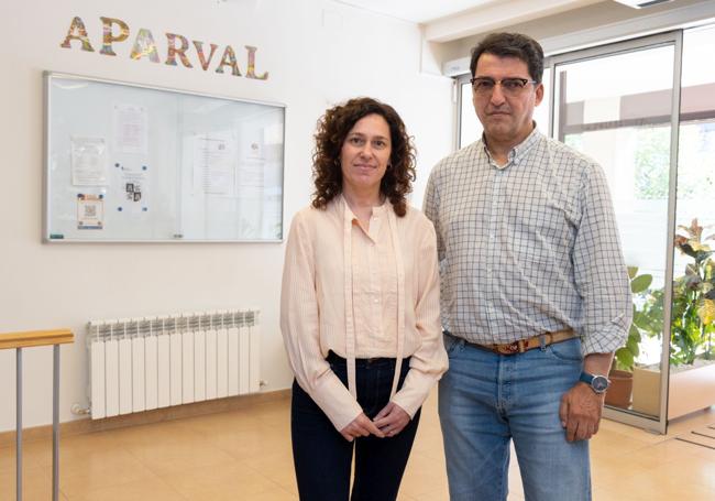 Eva María Muñoz Martín y Carlos Rodríguez de la Torre, directora y presidente de la Asociación Parkinson Valladolid (Aparval).