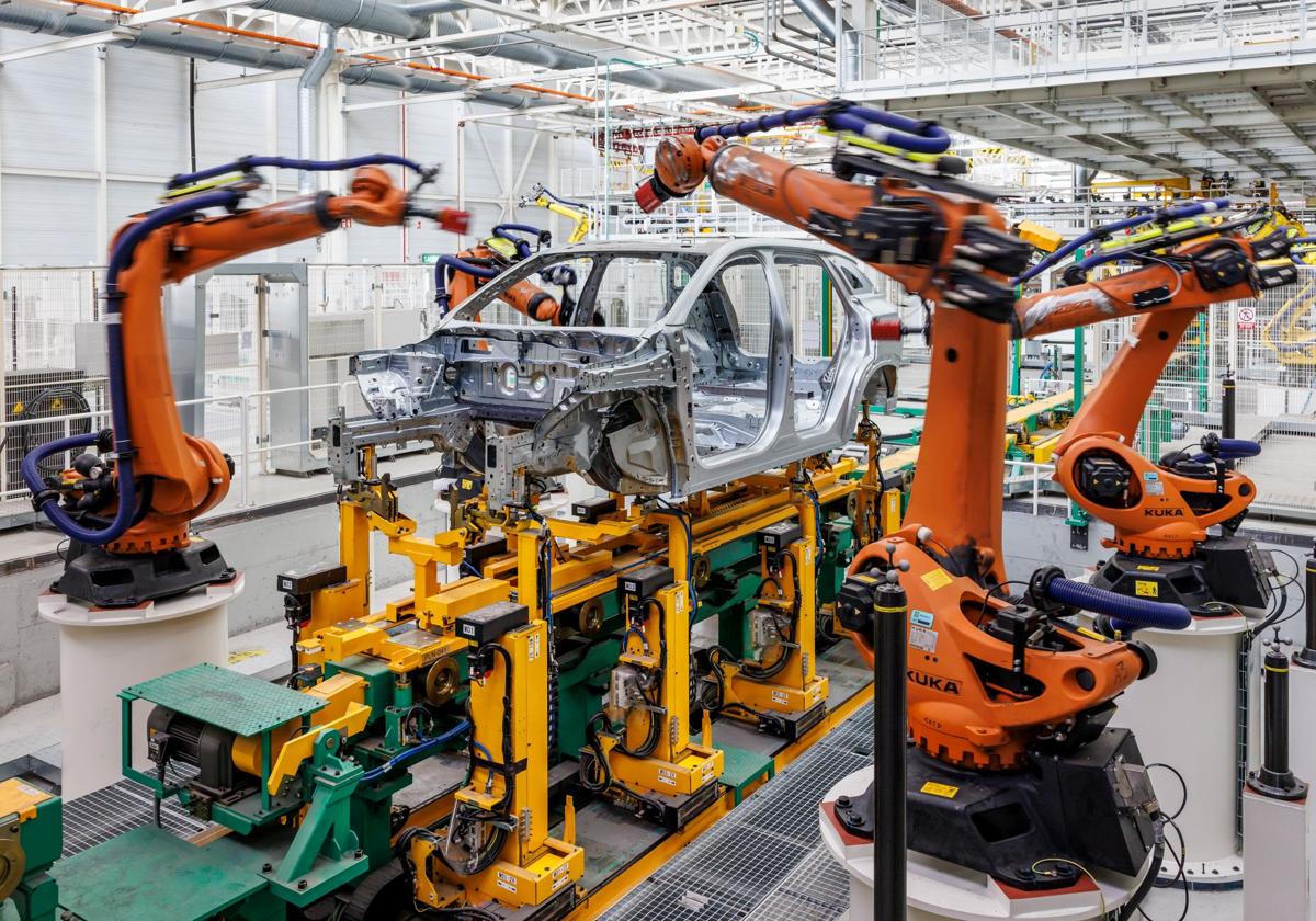 Renault abre los pedidos de los nuevos Austral y Espace fabricados en Palencia