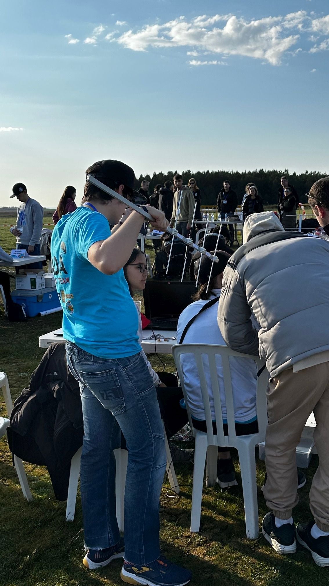 El proyecto CanSat de la Agencia Espacial Europea lanza cohetes en Herrera de Pisuerga