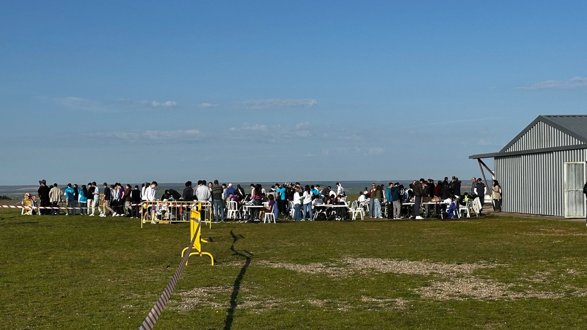 El proyecto CanSat de la Agencia Espacial Europea lanza cohetes en Herrera de Pisuerga