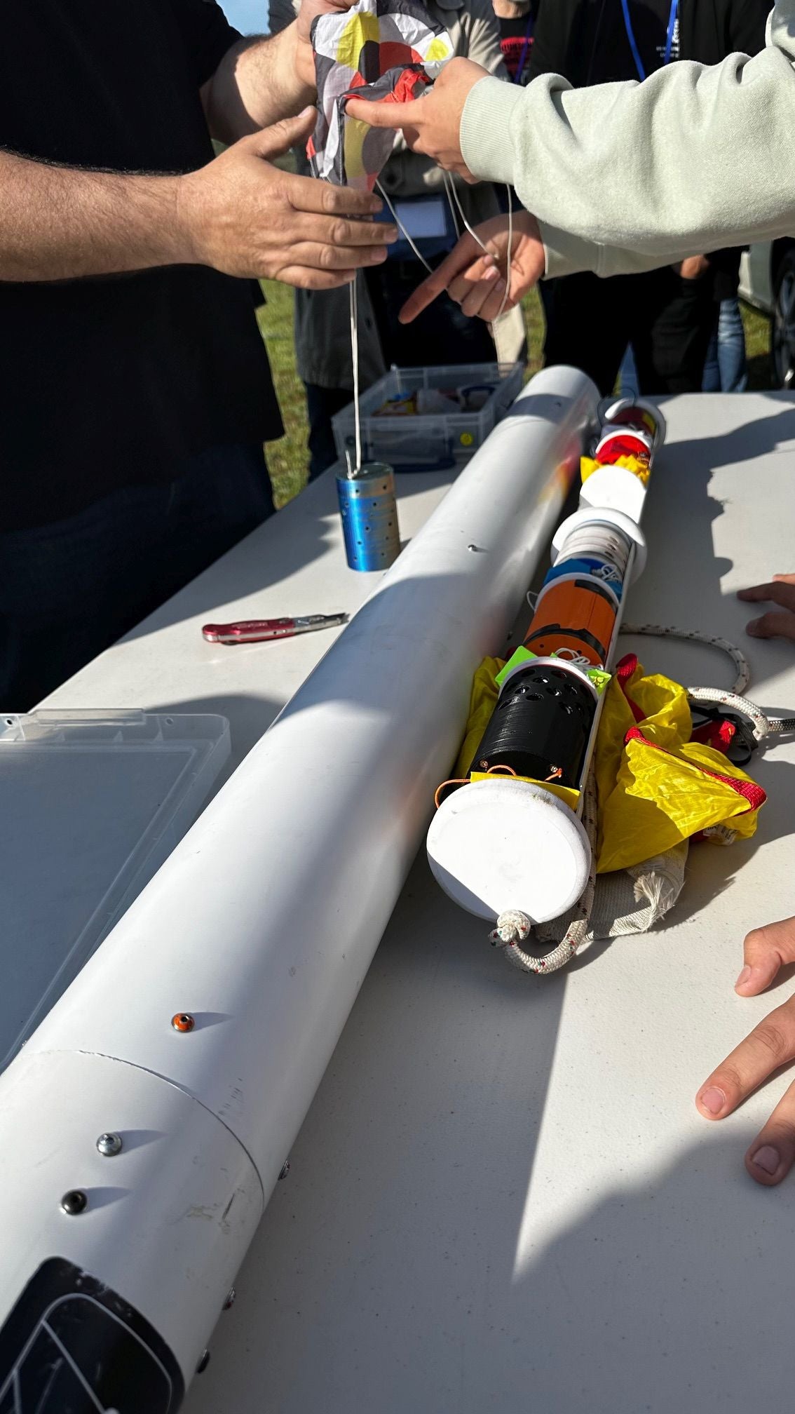 El proyecto CanSat de la Agencia Espacial Europea lanza cohetes en Herrera de Pisuerga