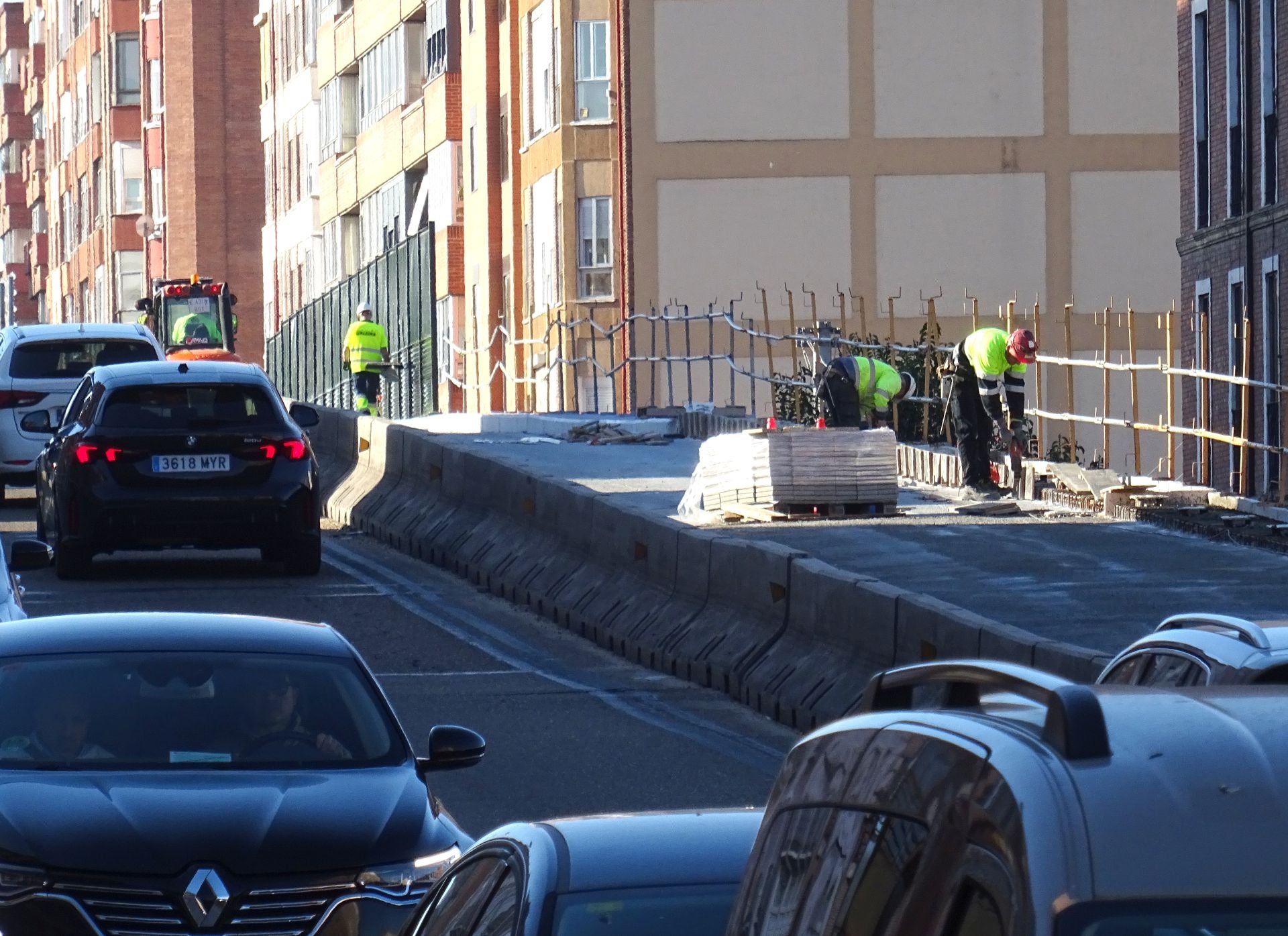 Obras de reparación del viaducto de Arco de Ladrillo.