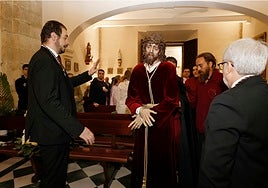 La lluvia obliga a suspender la procesión de la Sentencia