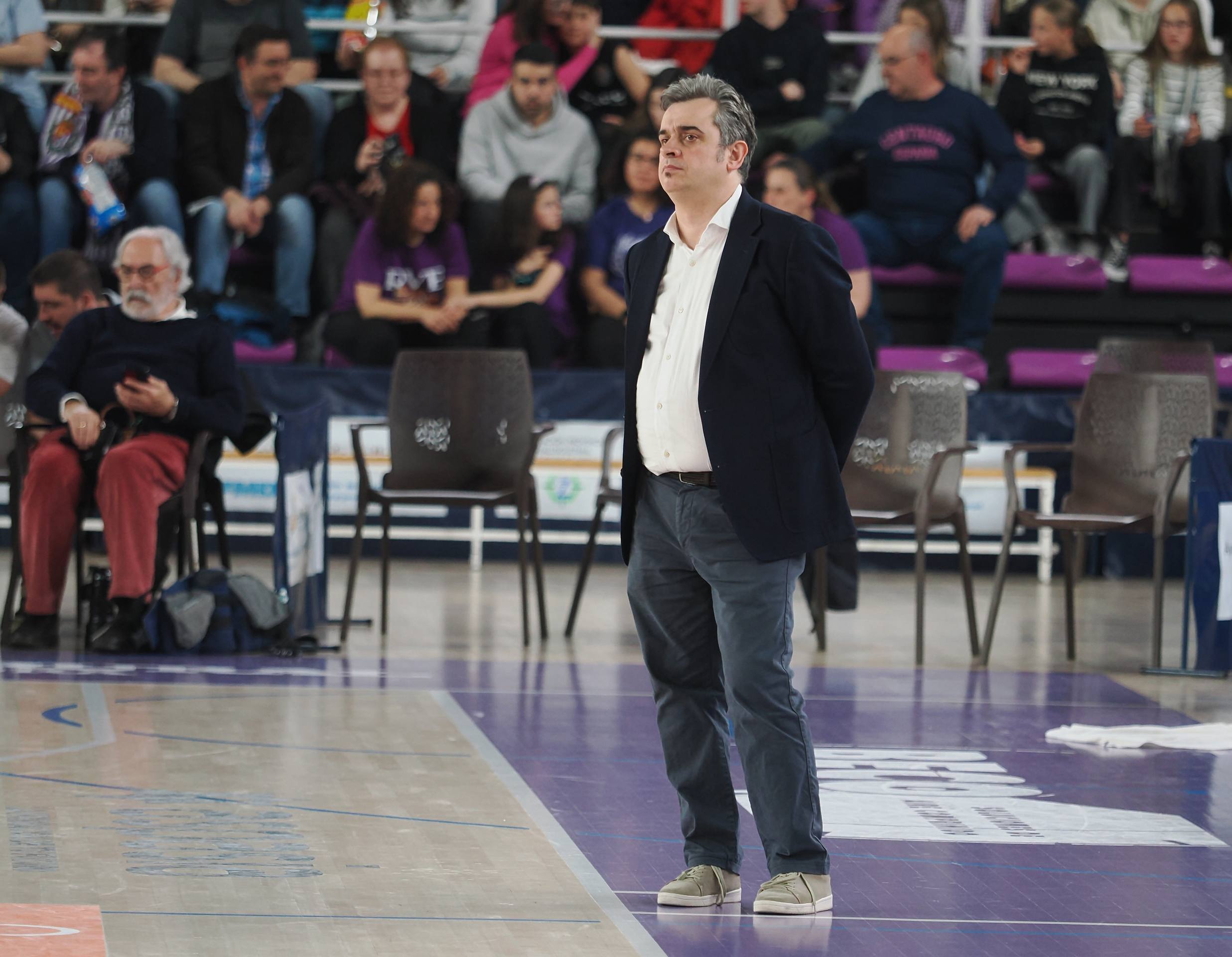 La derrota del Real Valladolid Baloncesto ante Cantabria, en imágenes