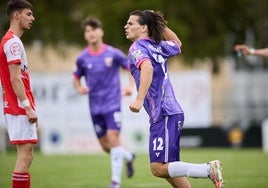 Bruno celebra el gol de los palentinos.
