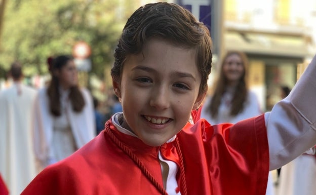 Nicolás Amo (11 años) de la Cofradía de las Siete Palabras.