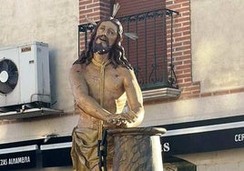 Talla del Santo Cristo Atado a la Columna durante la Procesión del Humilladero el Domingo de Ramos.