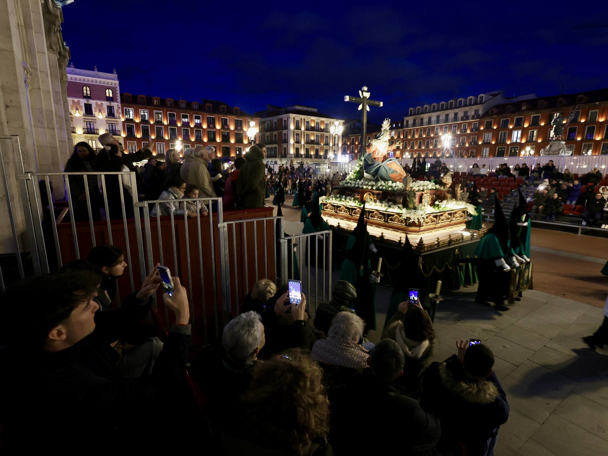 Las imágenes de la procesión del Santísimo Rosario del Dolor