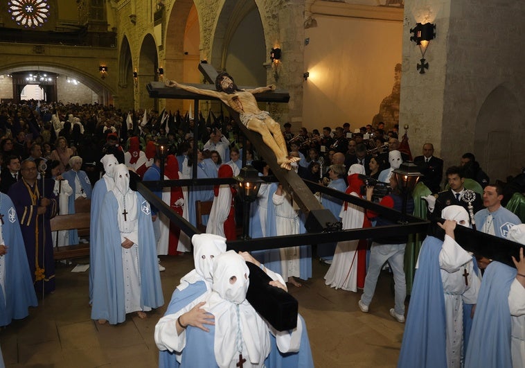 Procesión de las Cinco Llagas en Palencia