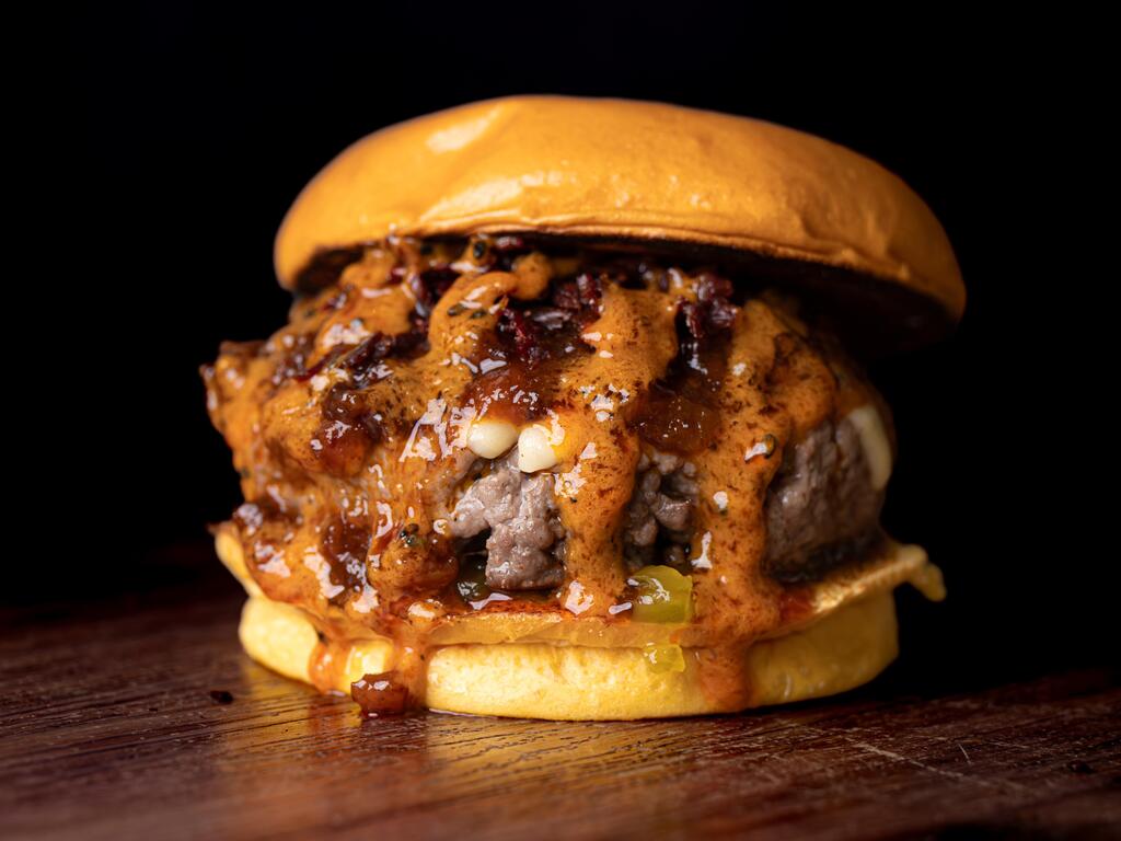 Alerta por presencia de Salmonella en una hamburguesa de pollo comercializada en Castilla y León
