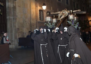 Palencia ora por los difuntos en la histórica iglesia de Allende el Río