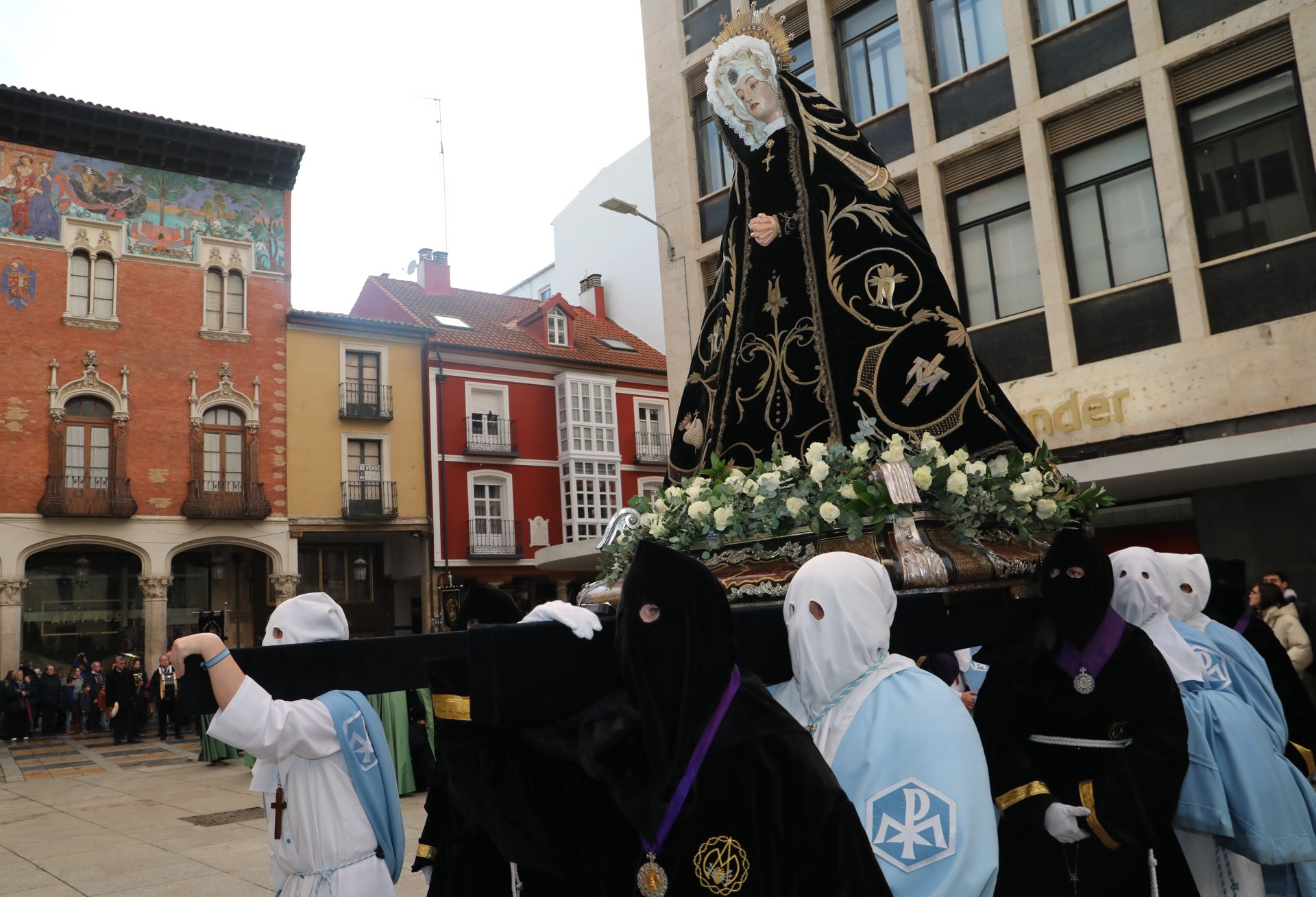 Procesión del Santo Vía Crucis