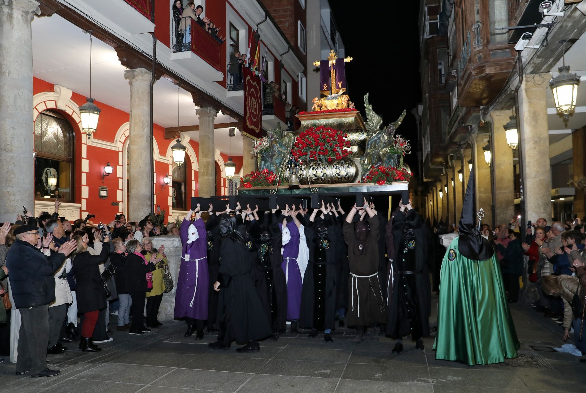 Músculo cofrade para la Vera Cruz