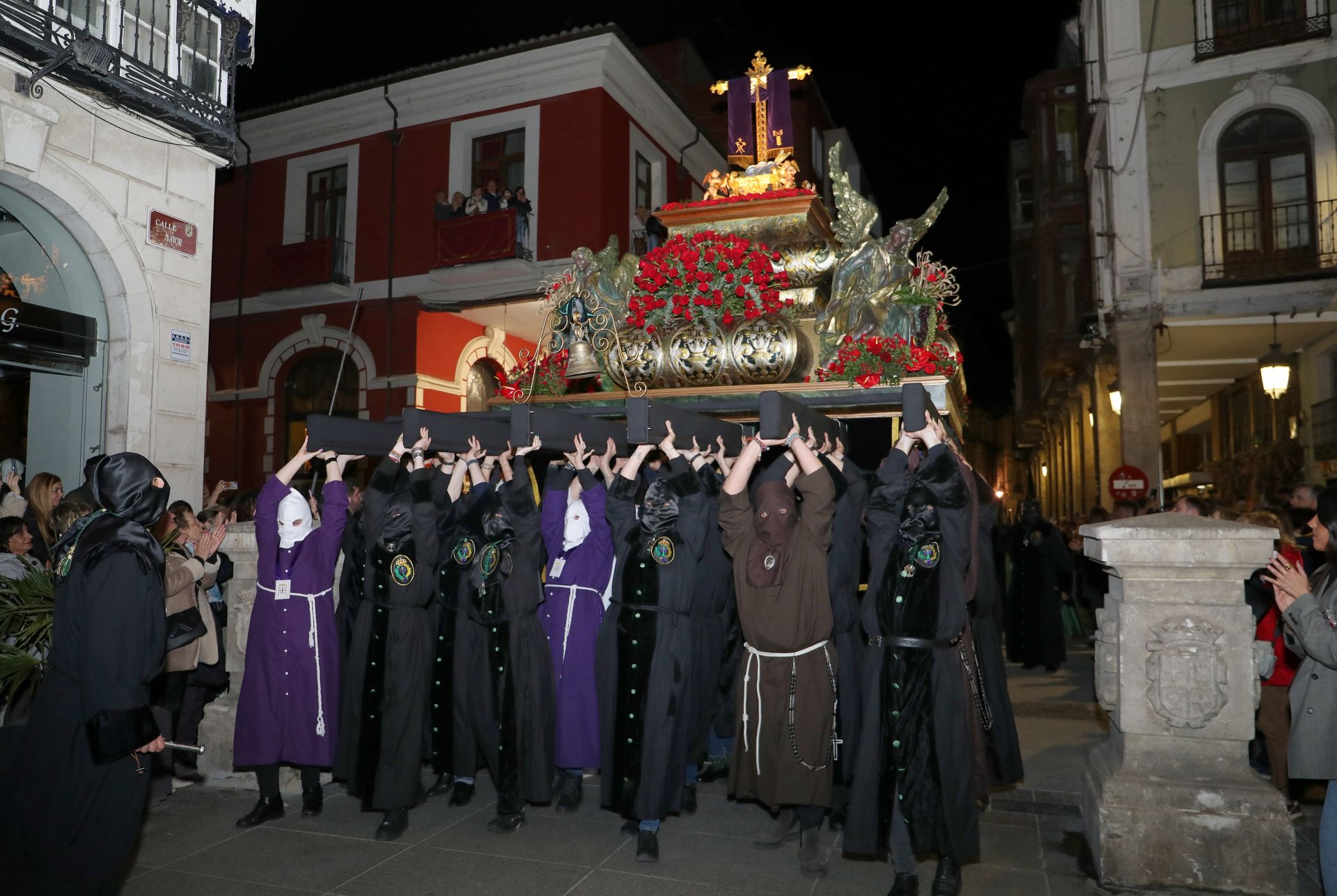 Músculo cofrade para la Vera Cruz
