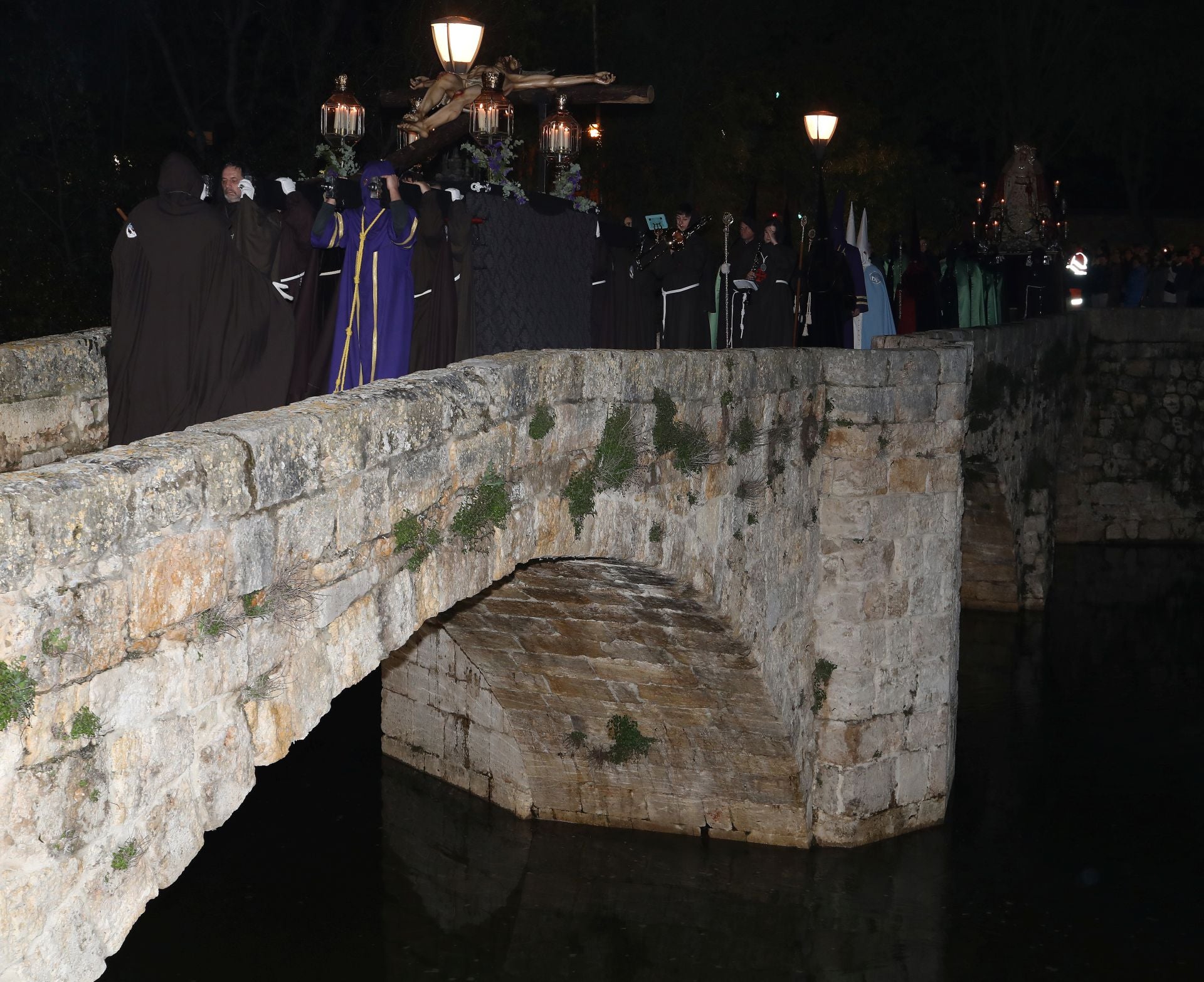 Procesión de Luz y Tinieblas