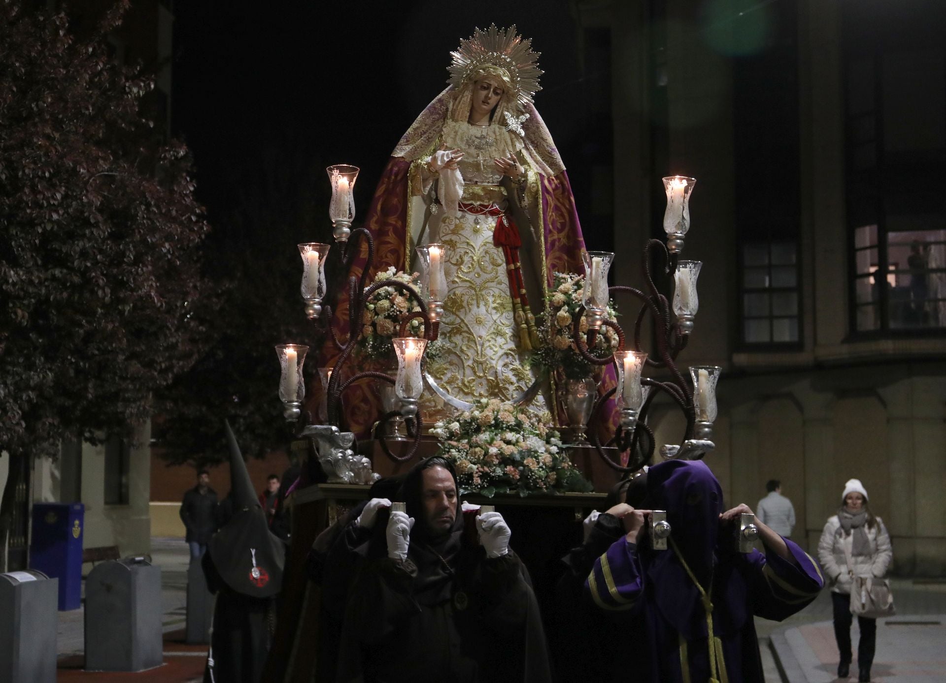 Procesión de Luz y Tinieblas