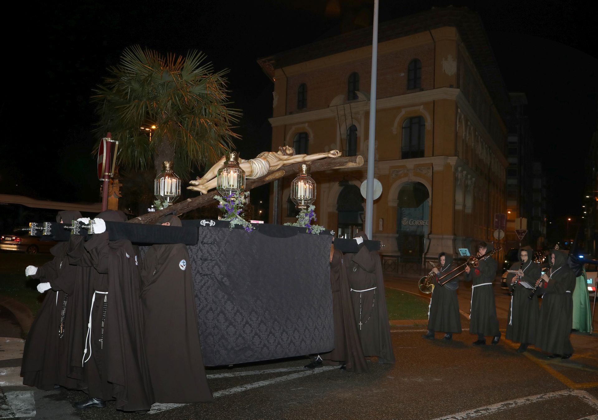 Procesión de Luz y Tinieblas