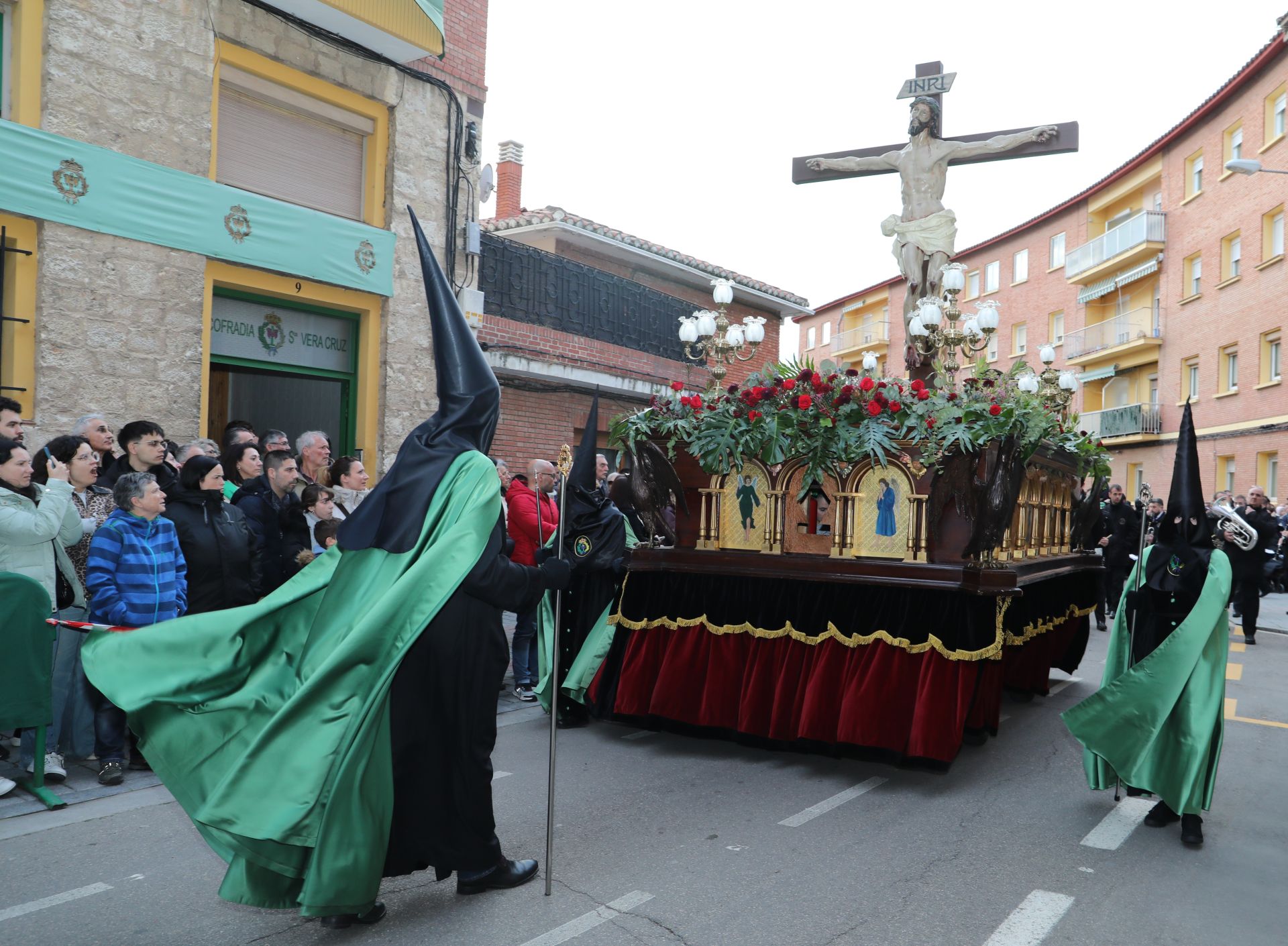 Músculo cofrade para la Vera Cruz
