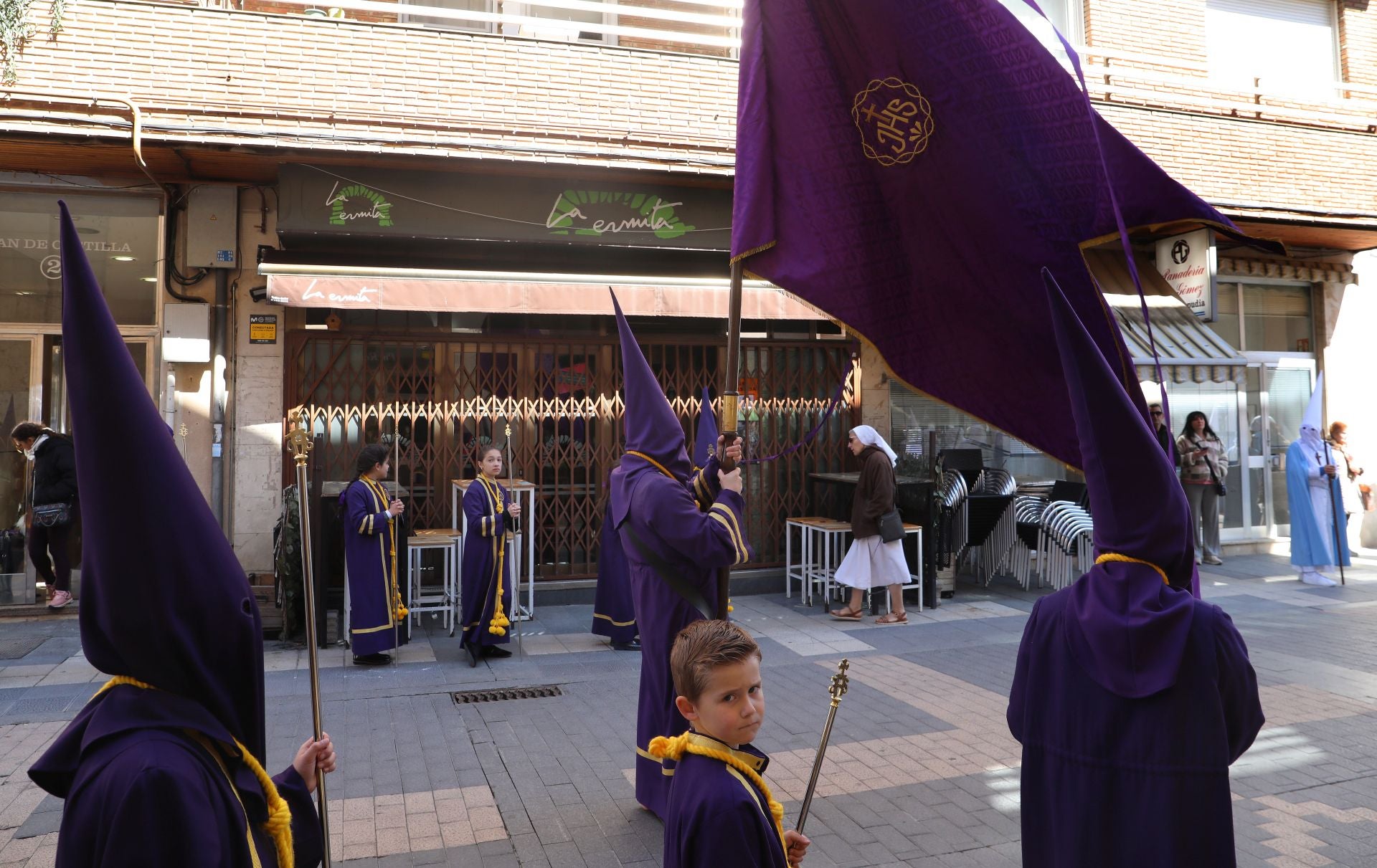 El Indulto llena la Plaza Mayor de Palencia