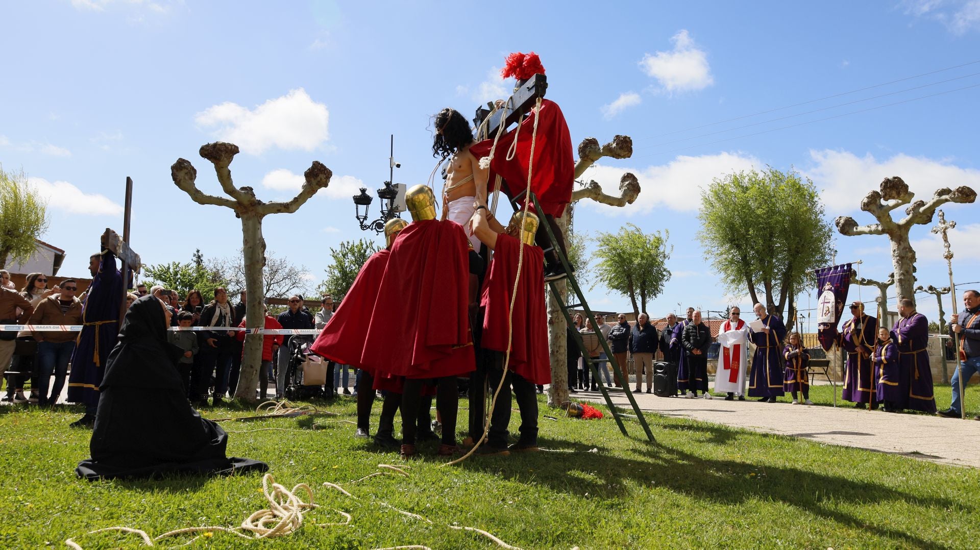 Vía Crucis viviente en Grijota