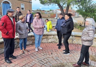 Vecinos de Villaesper: «Nos sentimos dejados de la mano de Dios»