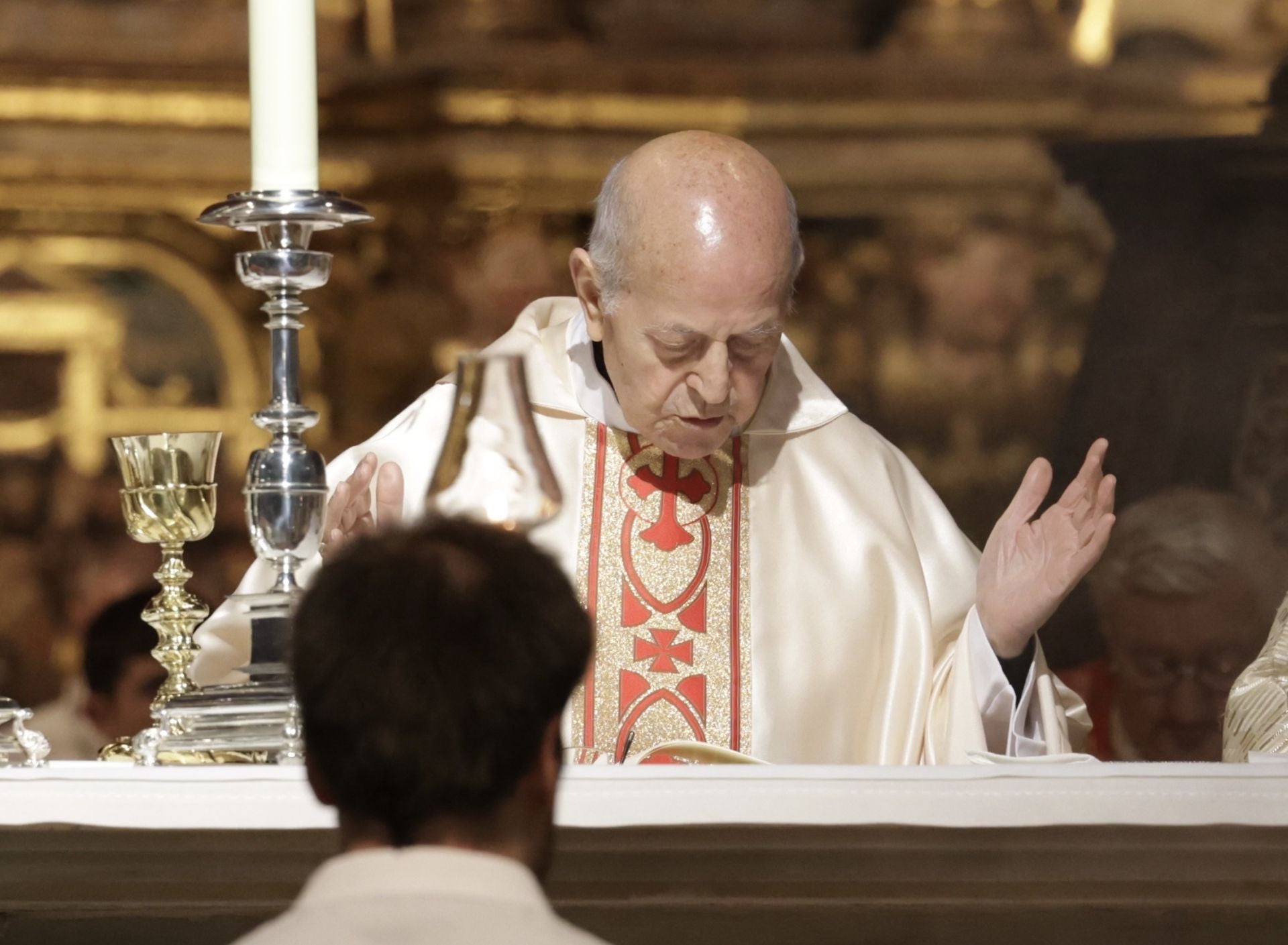 Las imágenes de la misa crismal de este Jueves Santo en Valladolid