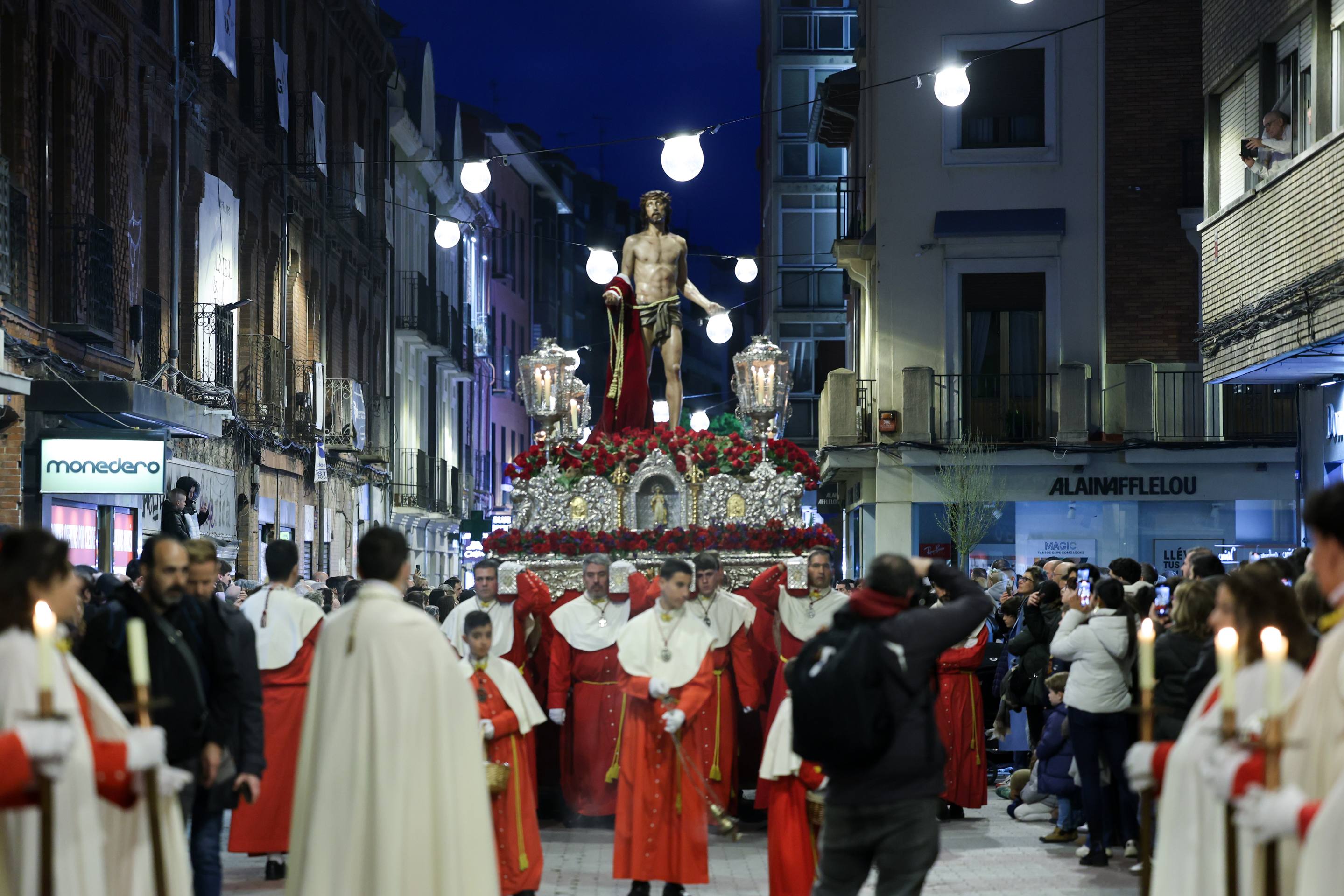 Las imágenes de la procesión del Santísimo Cristo Despojado y Nuestra Señora de la Amargura, en imágenes