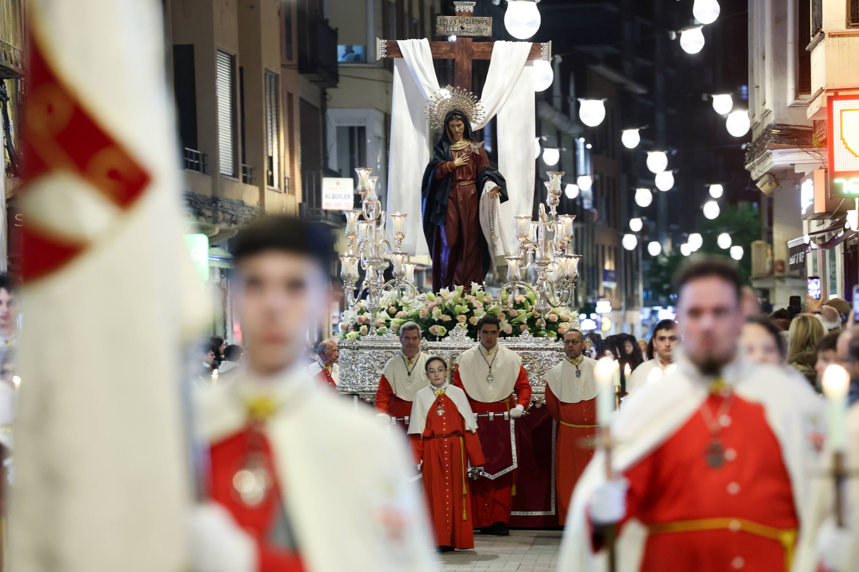Las imágenes de la procesión del Santísimo Cristo Despojado y Nuestra Señora de la Amargura, en imágenes